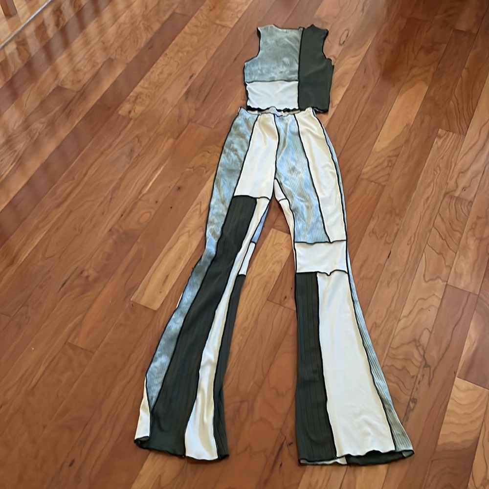 Patchwork Top And Pant Set - image 3